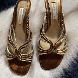 Ann Marino Women's Tri-Metallic Vintage Kitten Heels